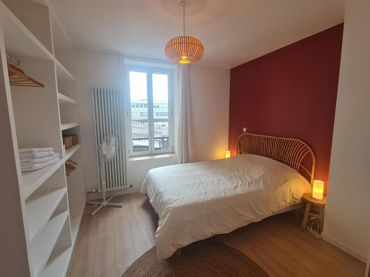 Le Saint Christophe - Mairie D'Aubervilliers Ligne 12 外观 照片